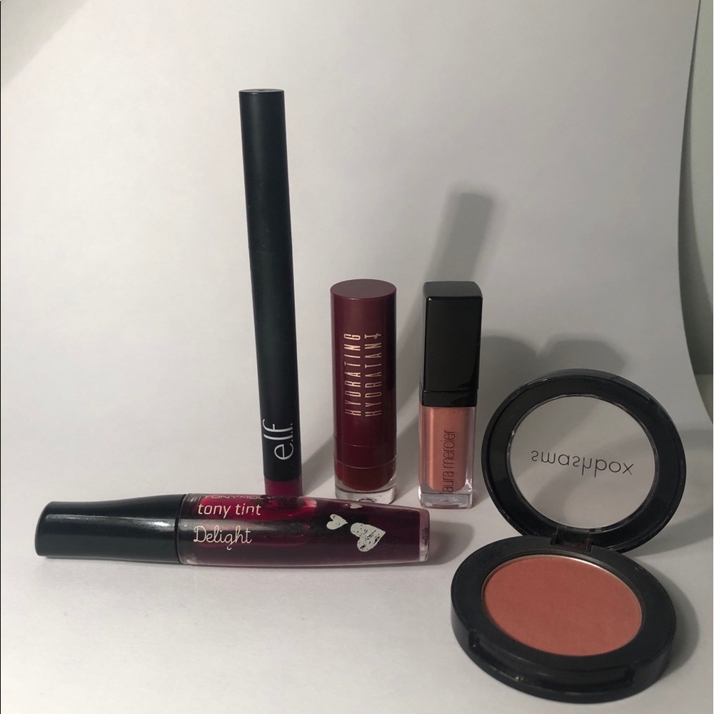 Lip and Cheek Bundle